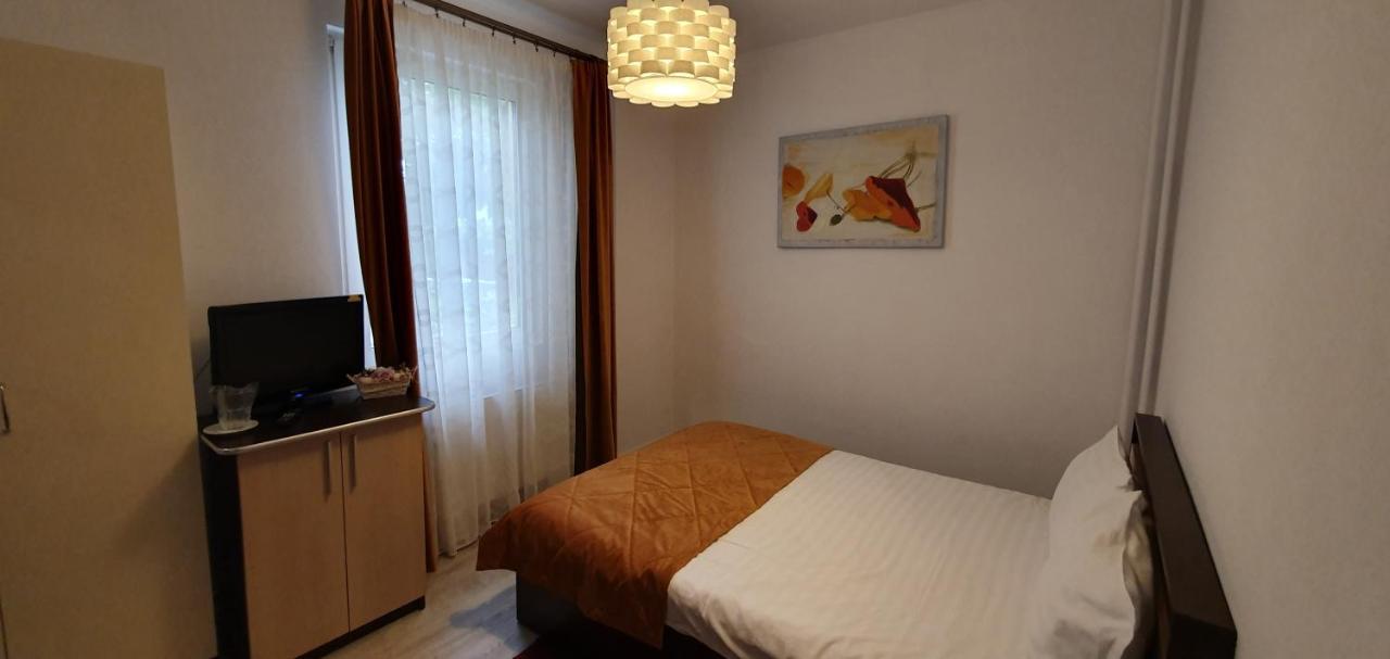 Vila Parc Cluj-Napoca Extérieur photo
