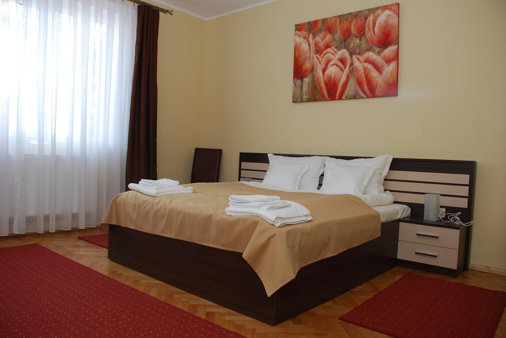 Vila Parc Cluj-Napoca Extérieur photo