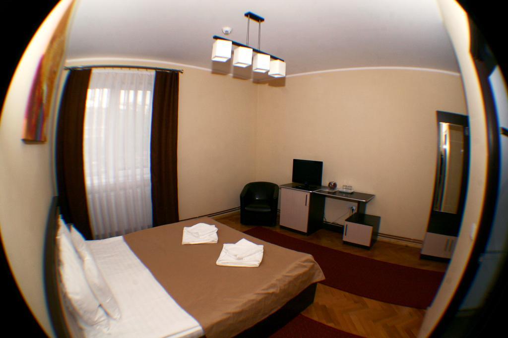 Vila Parc Cluj-Napoca Extérieur photo